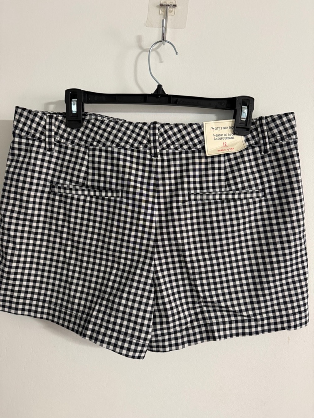 GAP Black and White Gingham Shorts - Picture 3 of 5